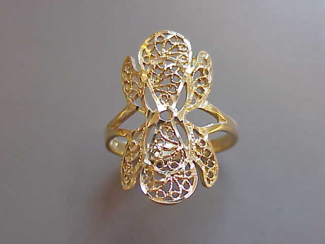     10k Yellow Gold   Diamond Cut, Filigree Ring   1980s 90s  